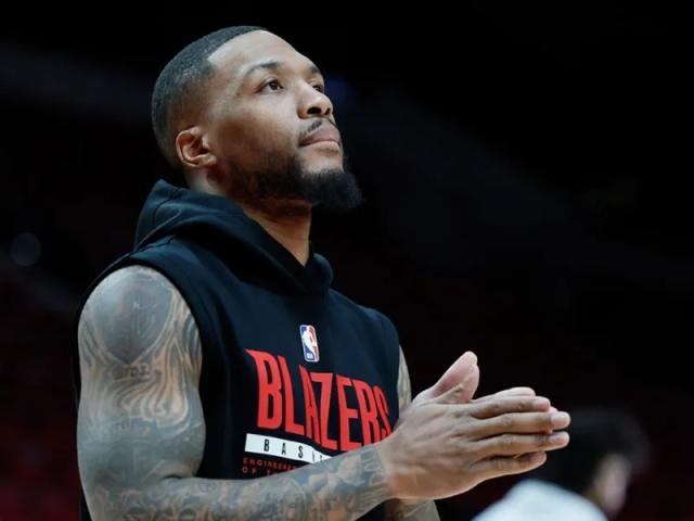 db真人平台-可惜了？若开拓者今年抽中状元签 利拉德将留队