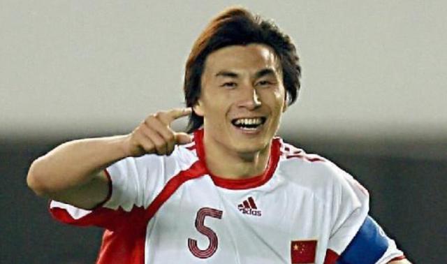 db真人官网-FIFA更新世纪俱乐部名单 李玮锋郑智五位国脚上榜